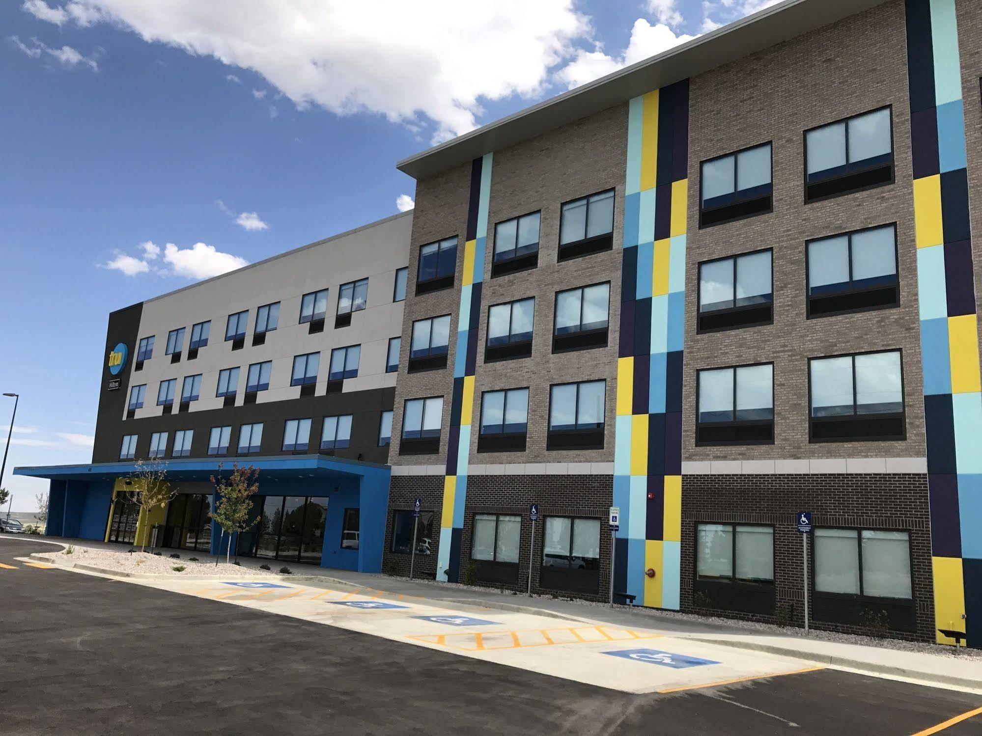 Tru By Hilton Cheyenne Hotel Exterior photo